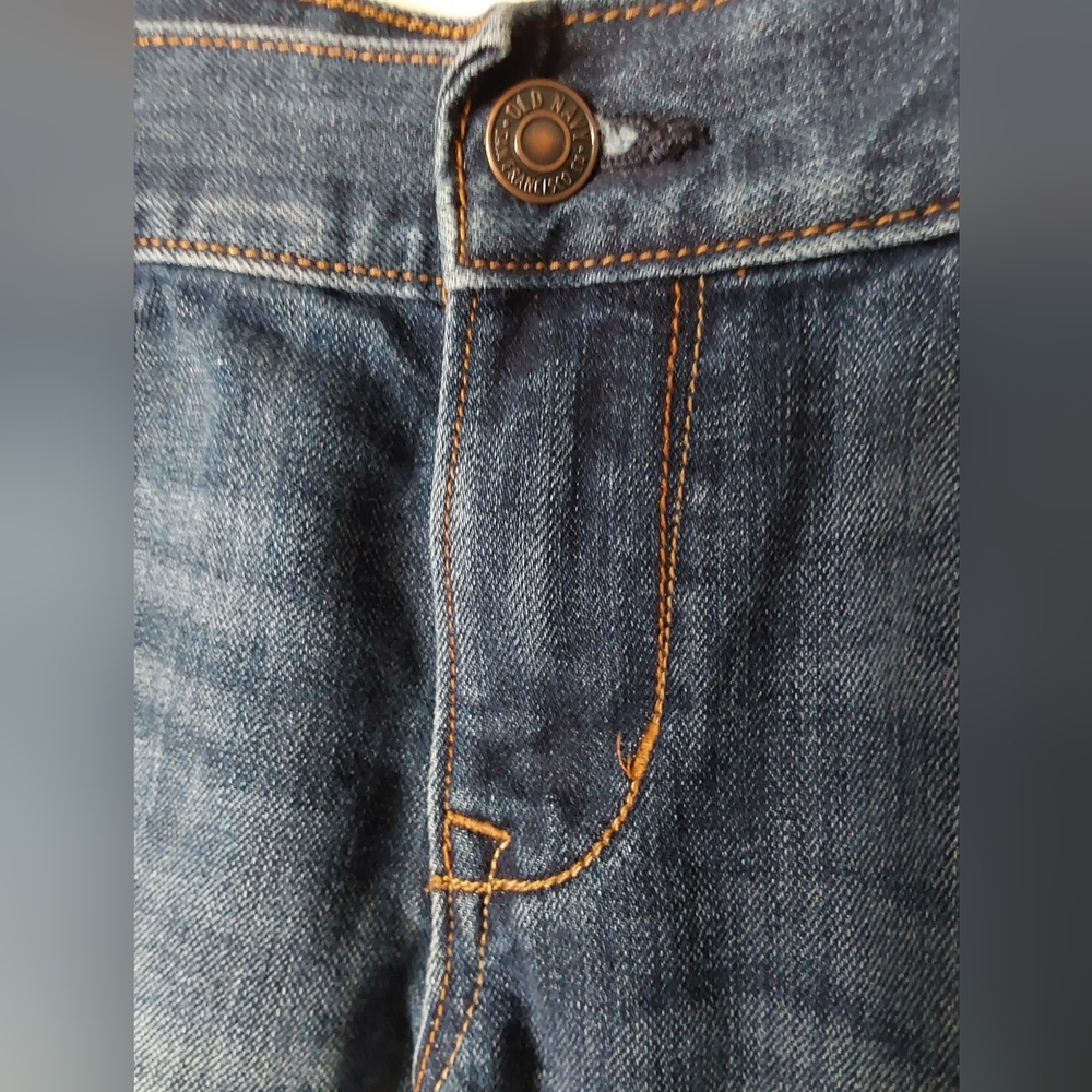 Old Navy Diva Shorts, Women's Dark Blue Cut Off Denim Jean Shorts, Size 6 - Picture 3 of 4